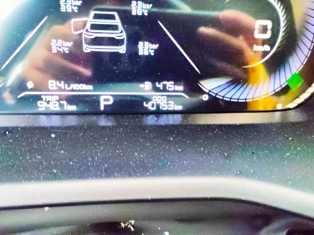 Geely Emgrand 2023