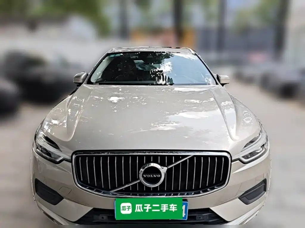 Volvo XC60 2018 — фото 5
