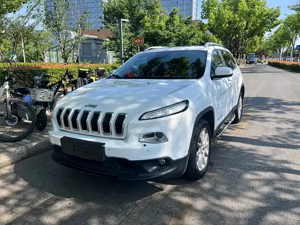 Jeep Cherokee 2014