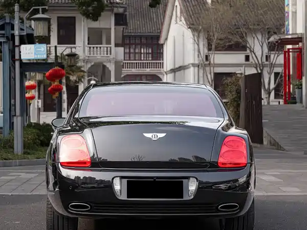 Bentley Flying Spur 2005