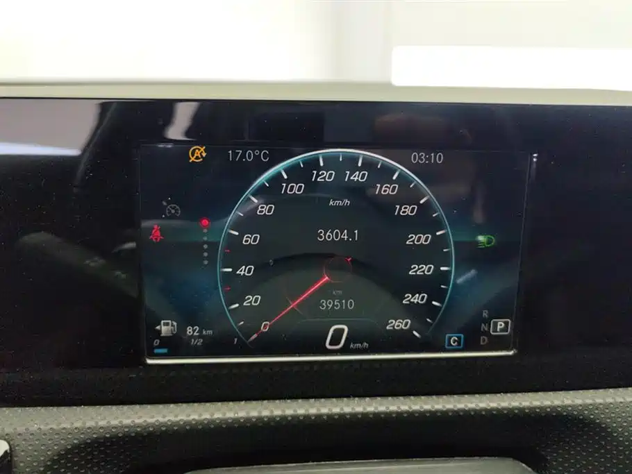 Mercedes-Benz A-Class 2019 — фото 14