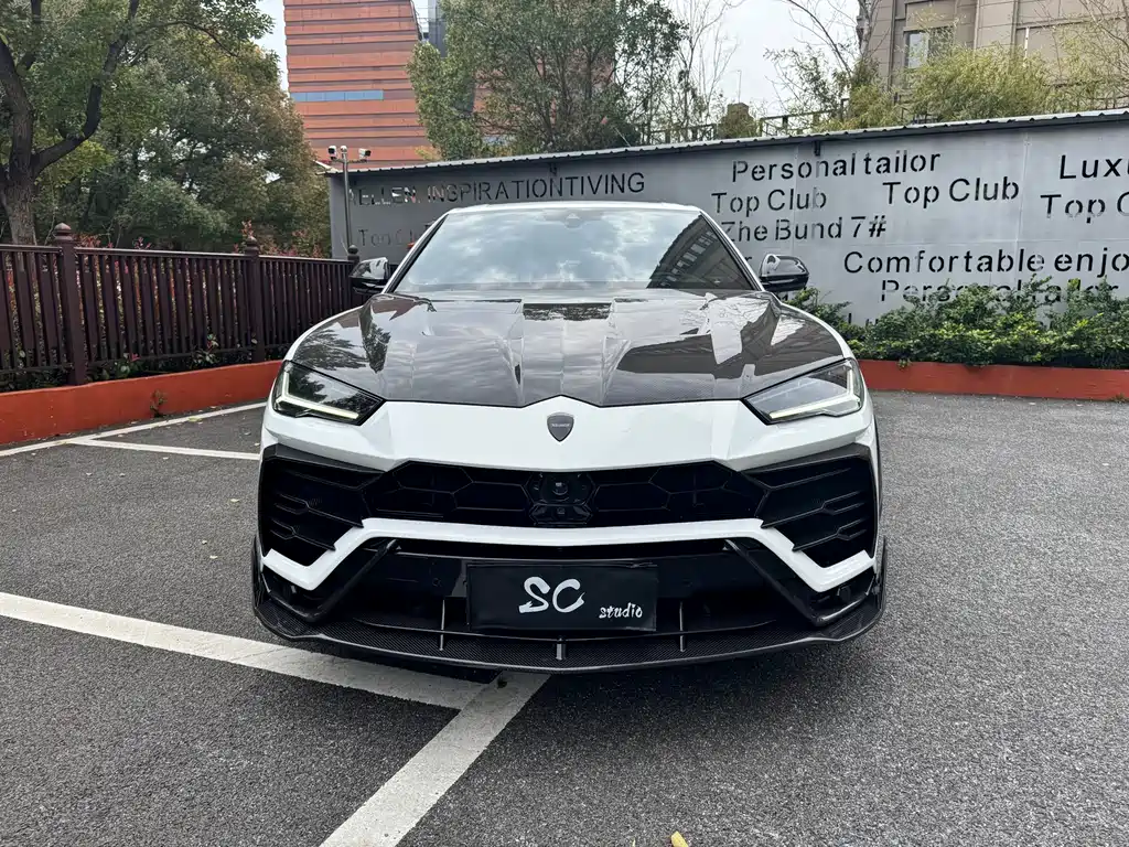 Lamborghini Urus 2021 — фото 2