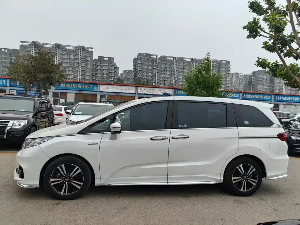 Honda Odyssey 2020 — фото 2