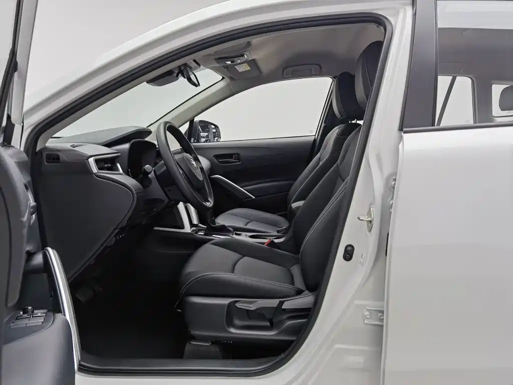 Toyota Corolla Cross 2025 — фото 10