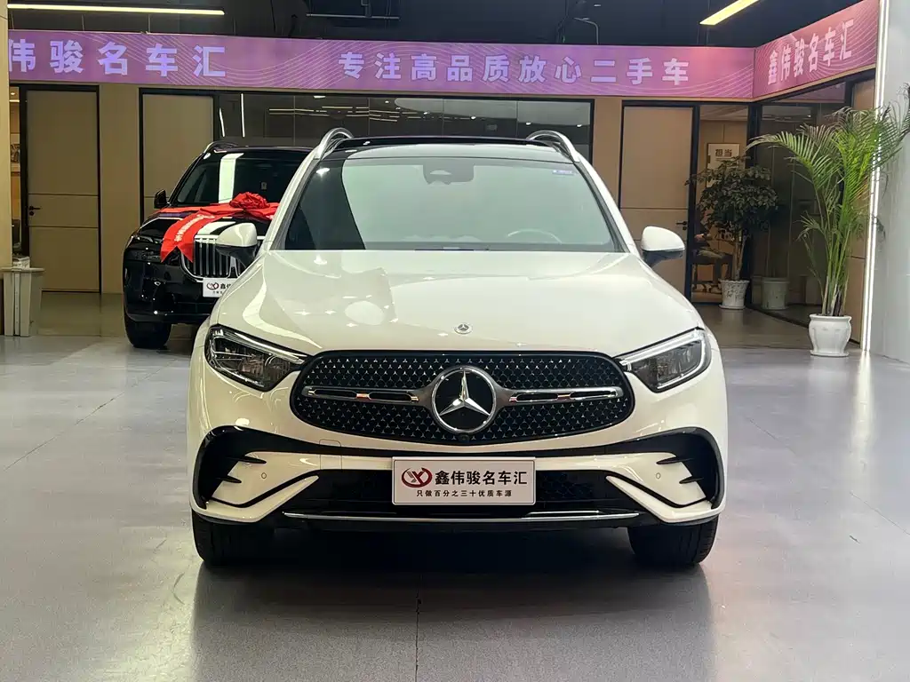 Mercedes-Benz GLC 2023 — фото 3