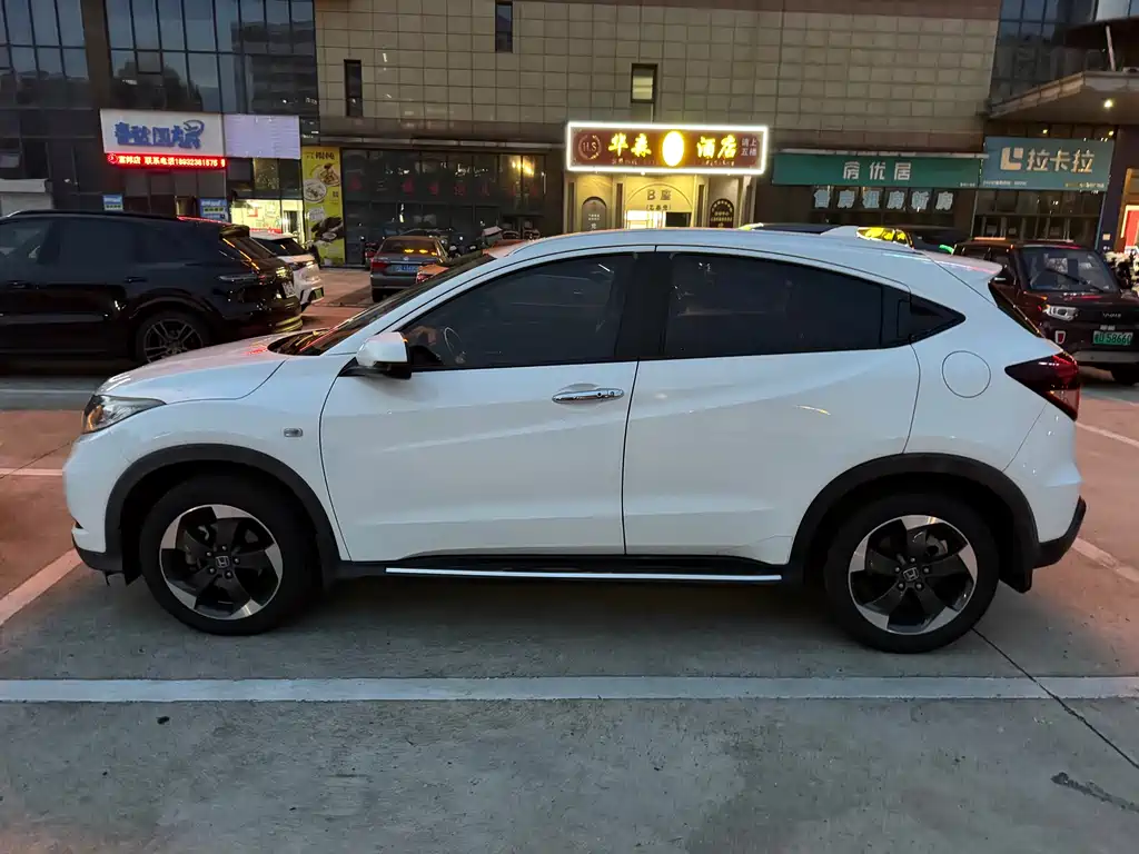Honda Vezel 2017