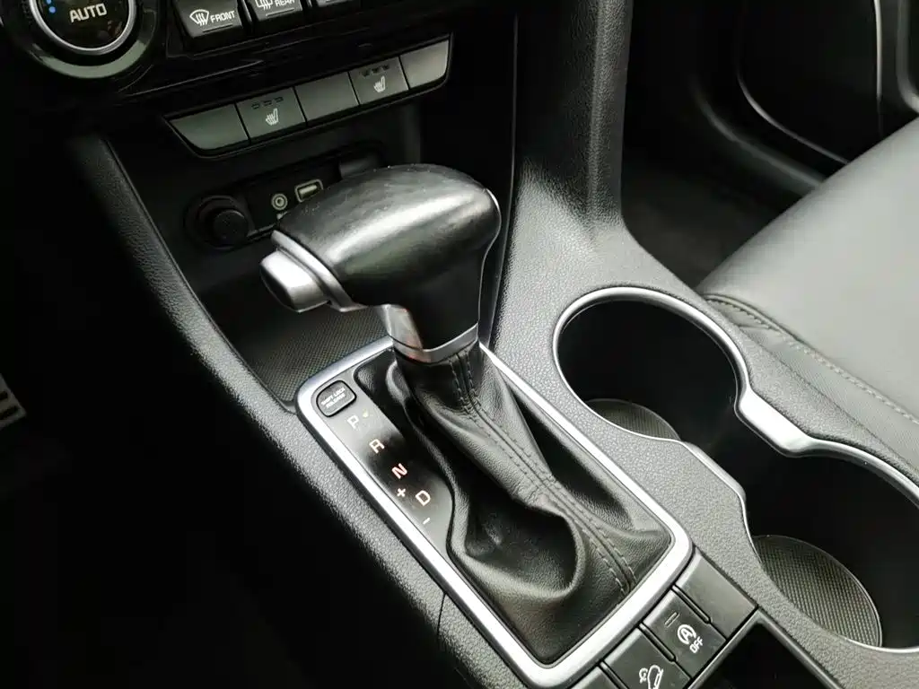 Kia KX5 2017 — фото 13
