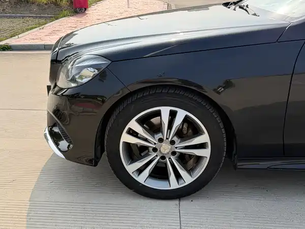 Mercedes-Benz E-Class 2014
