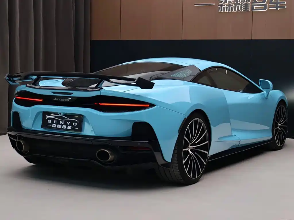 McLaren GT 2021 — фото 18