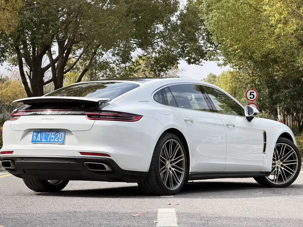 Porsche Panamera 2021 — фото 3