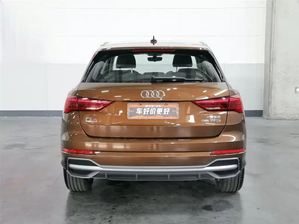 Audi Q3 2019 — фото 4