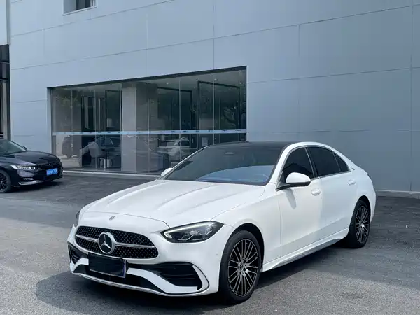 Mercedes-Benz C-Class 2023
