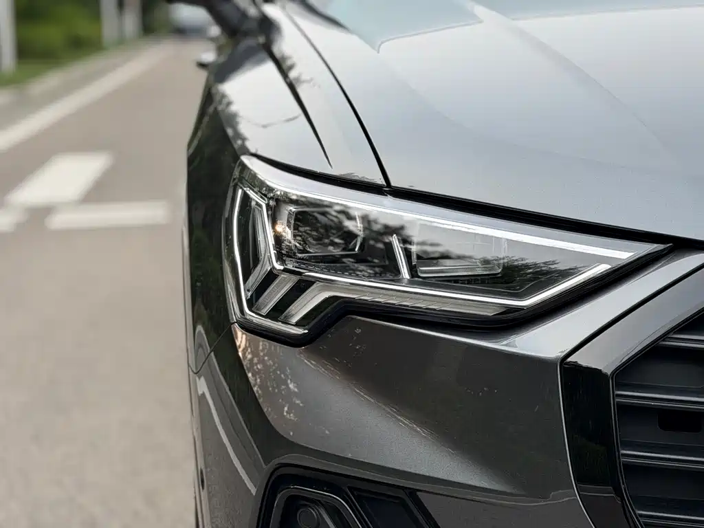 Audi Q3 2023 — фото 20