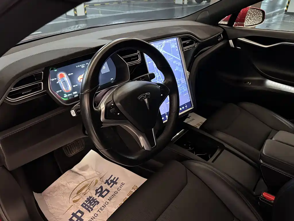 Tesla Model S 2017 — фото 27