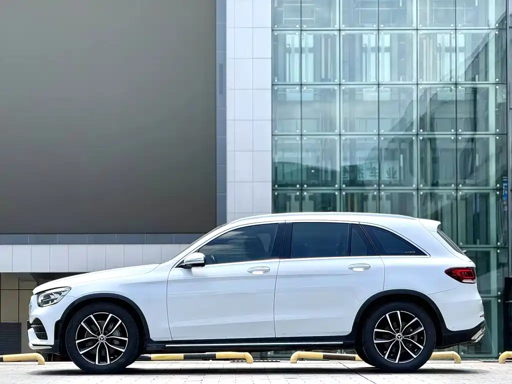 Mercedes-Benz GLC 2019 — фото 7