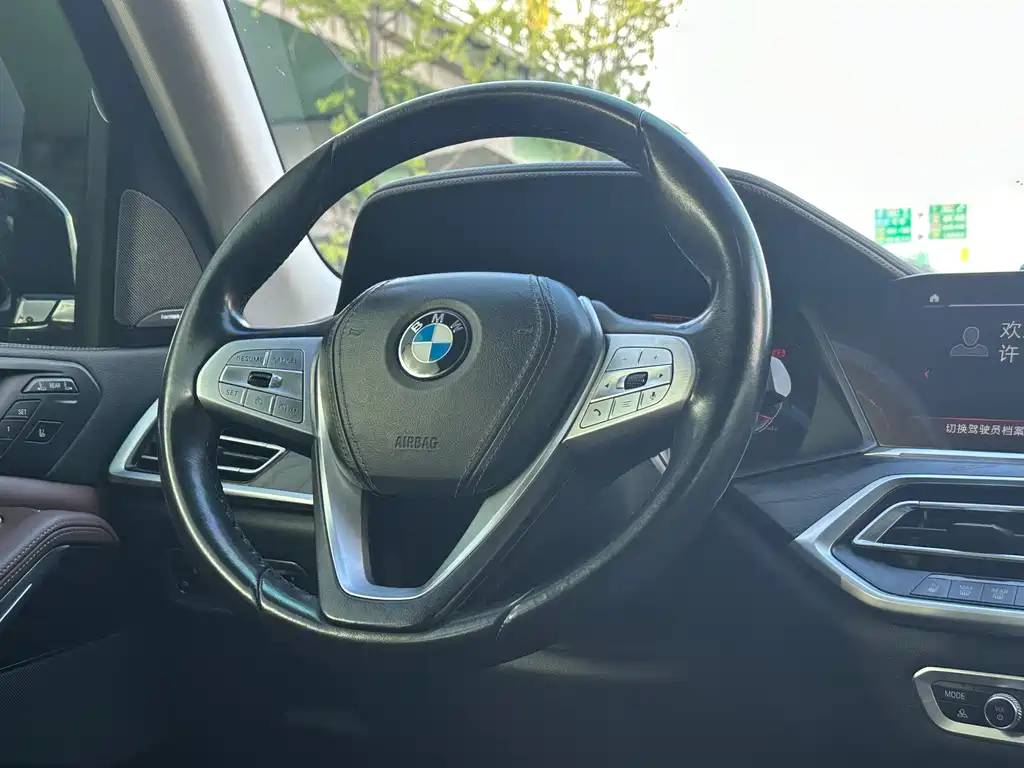 BMW X7 2022 — фото 15