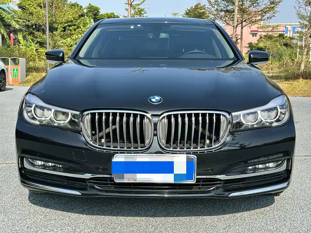 BMW 7 Series 2019 — фото 2