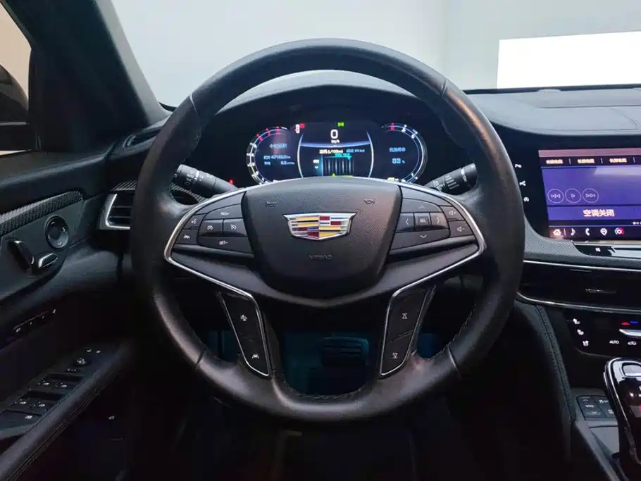Cadillac CT6 2023 — фото 15