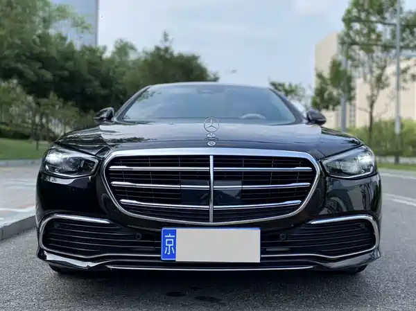 Mercedes-Benz S-Class 2023