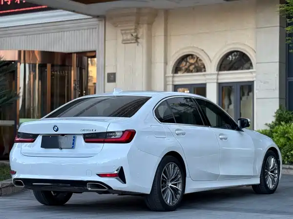 BMW 3 Series 2020