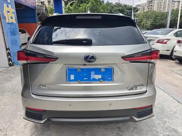 Lexus NX 2018