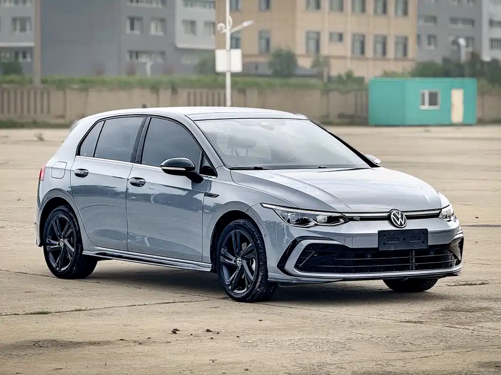 Volkswagen Golf 2022