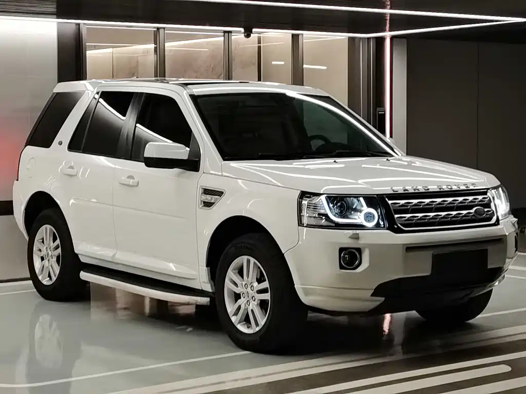 Land Rover Freelander 2 2014 — фото 3