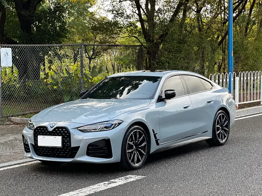 BMW 4 Series 2022 — фото 1