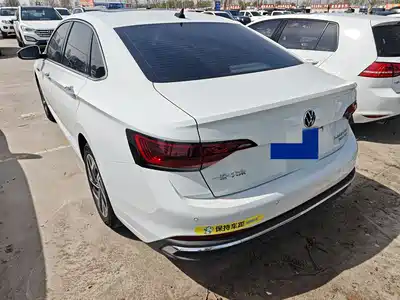 Volkswagen Sagitar 2024