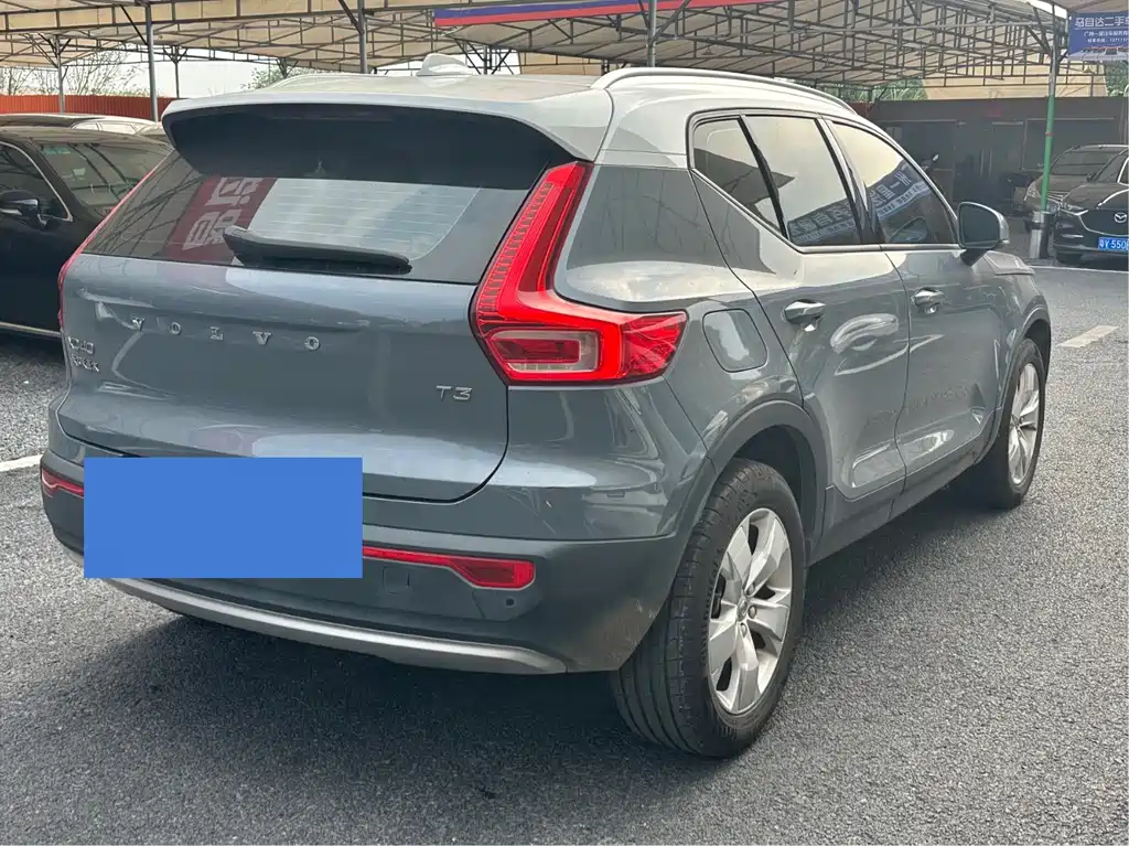Volvo XC40 2019 — фото 14