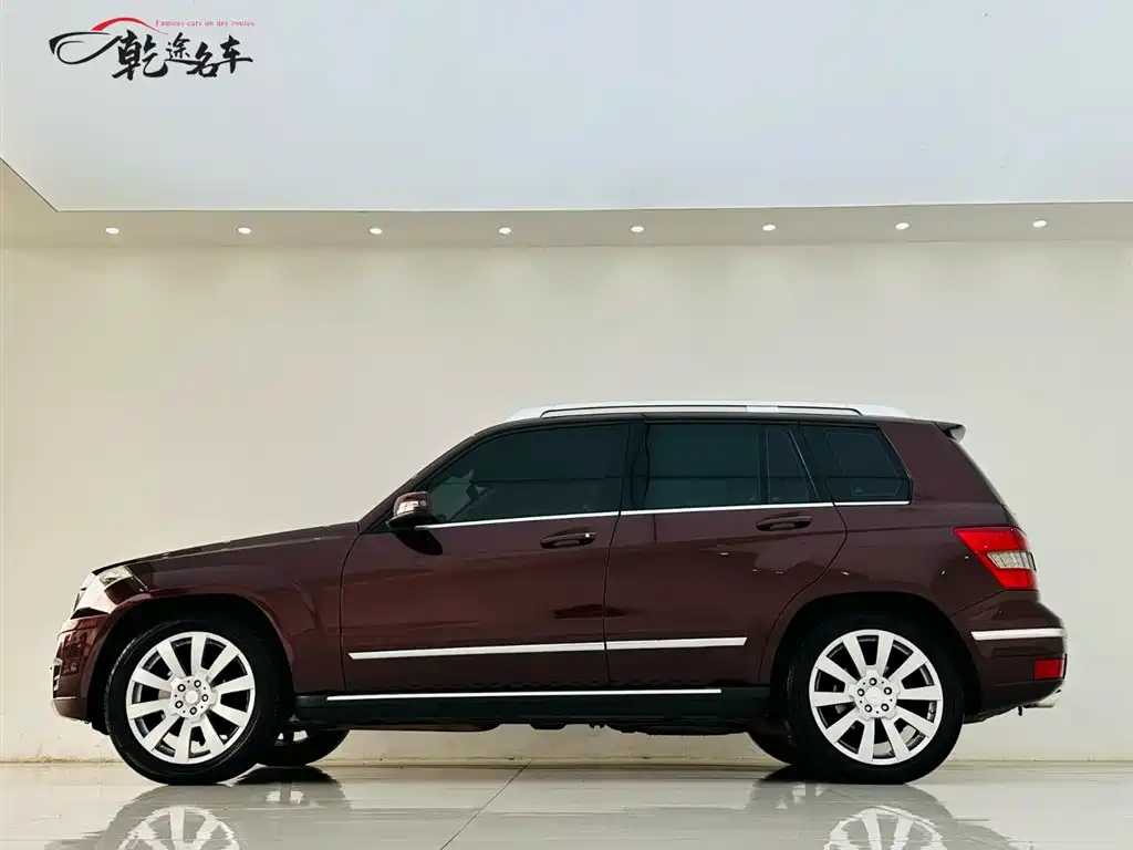 Mercedes-Benz GLK-Class 2011