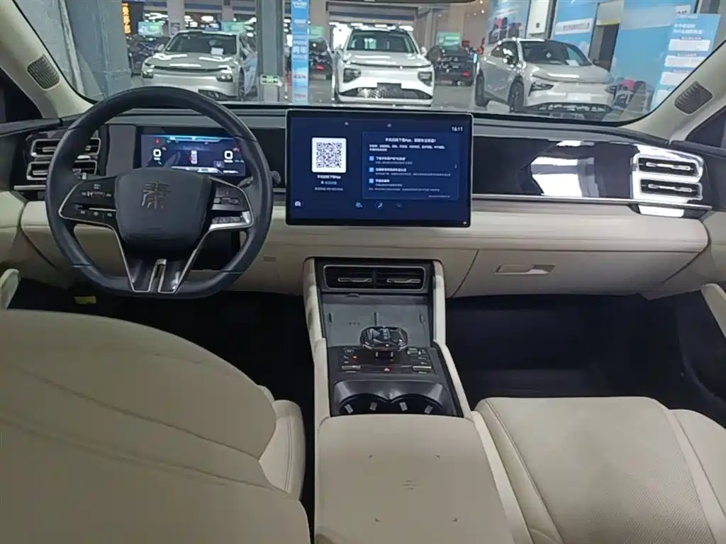 BYD Qin L 2024 — фото 10