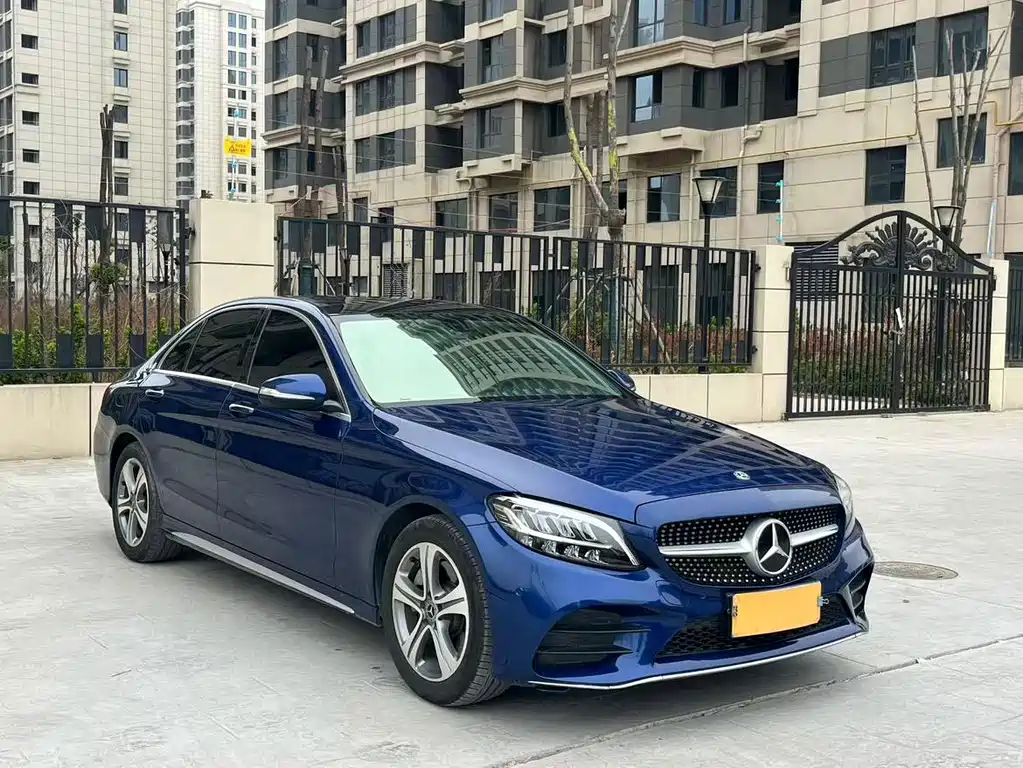 Mercedes-Benz C-Class 2019 — фото 3
