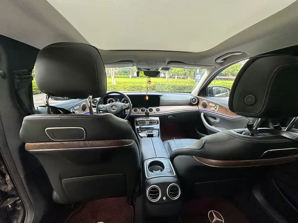 Mercedes-Benz E-Class 2017