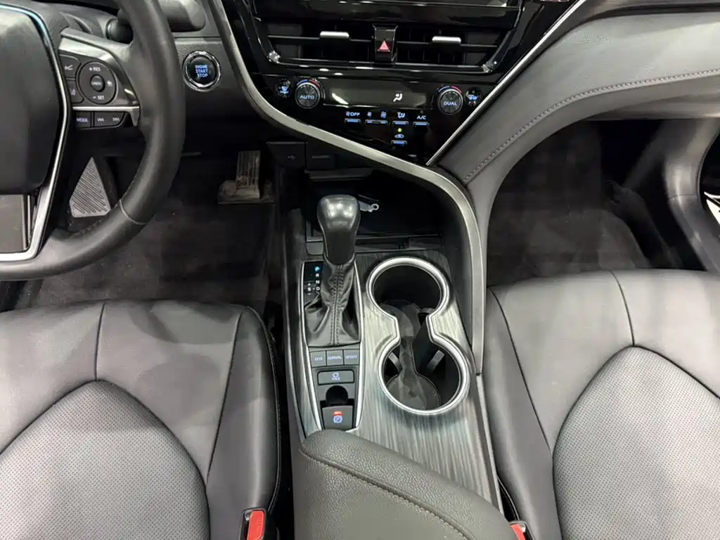 Toyota Camry 2023