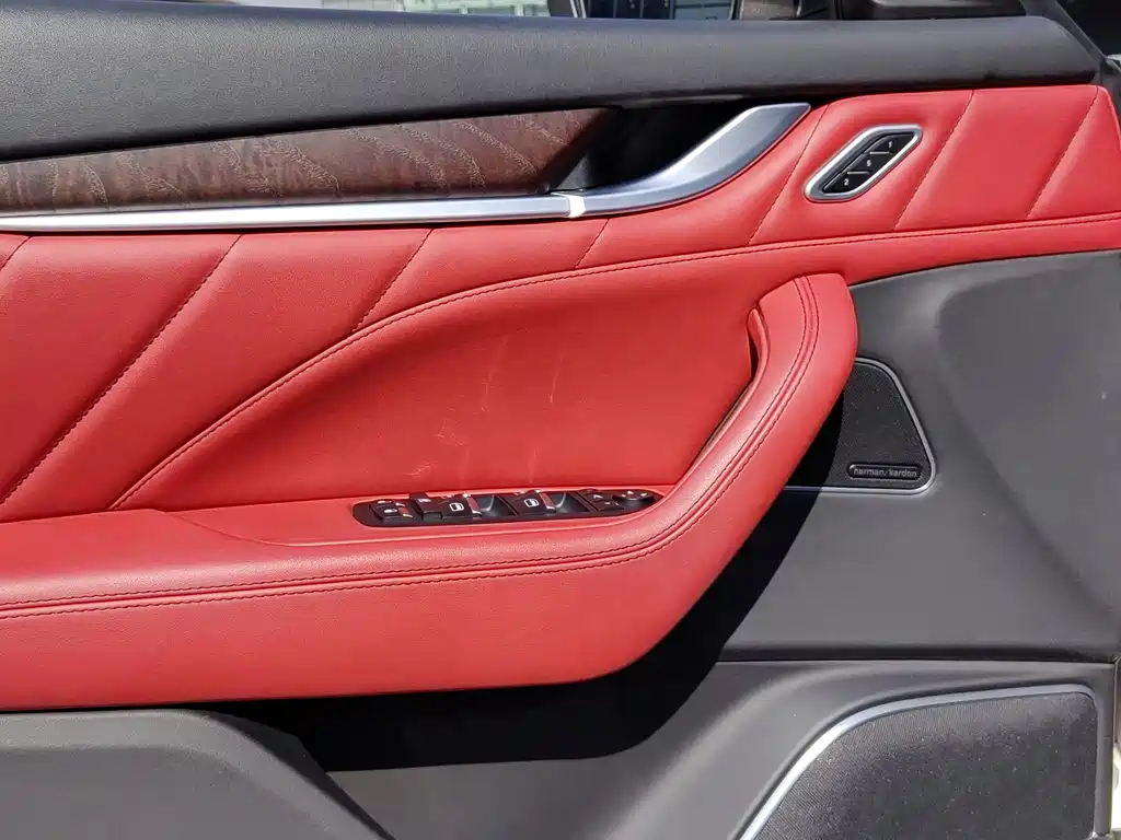 Maserati Levante 2020 — фото 10