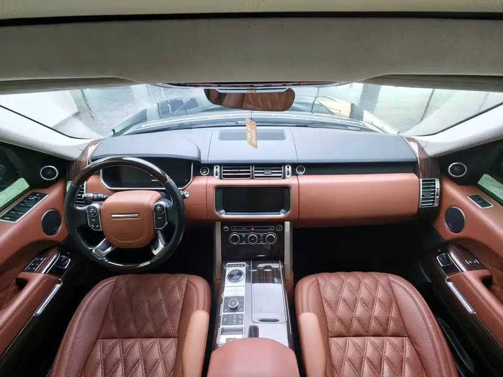 Land Rover Range Rover 2017 — фото 11
