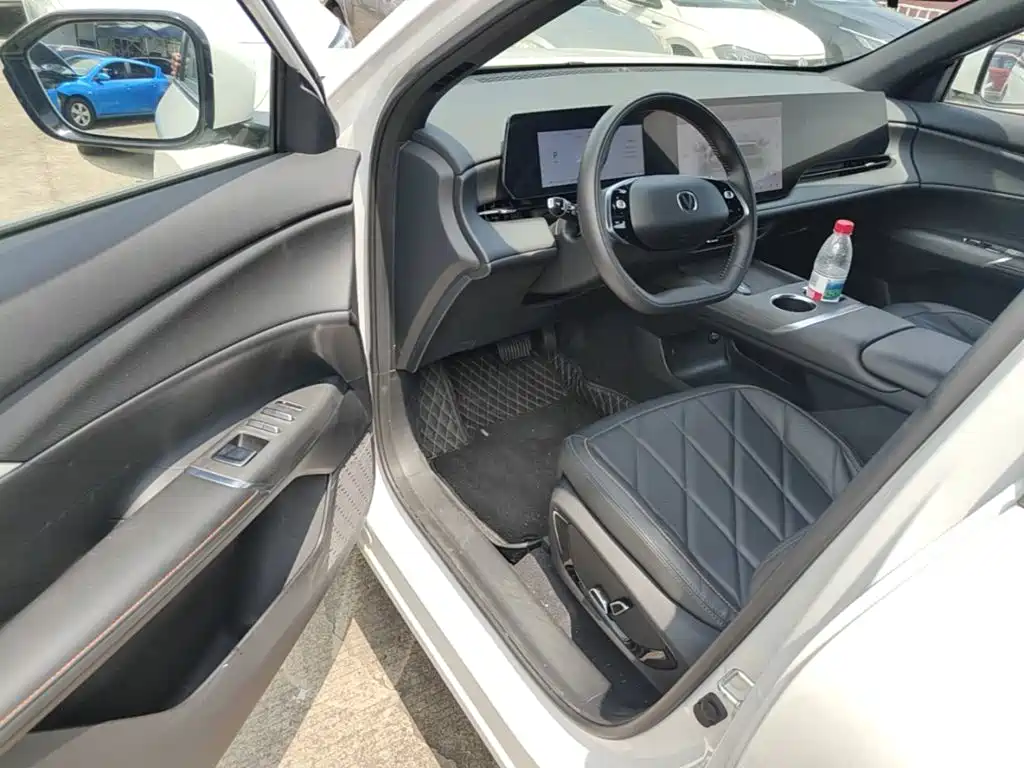 Changan CS75PLUS 2025 — фото 16