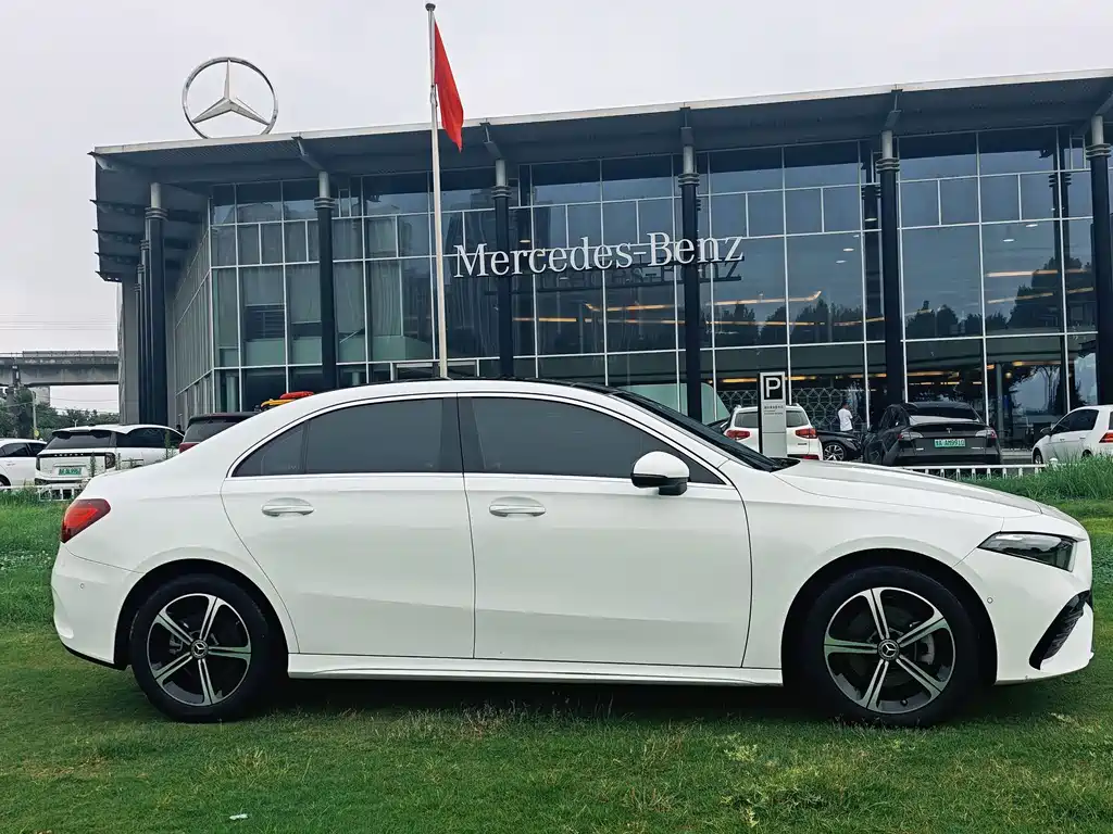 Mercedes-Benz A-Class 2024