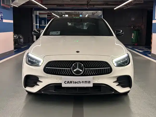 Mercedes-Benz E-Class 2022