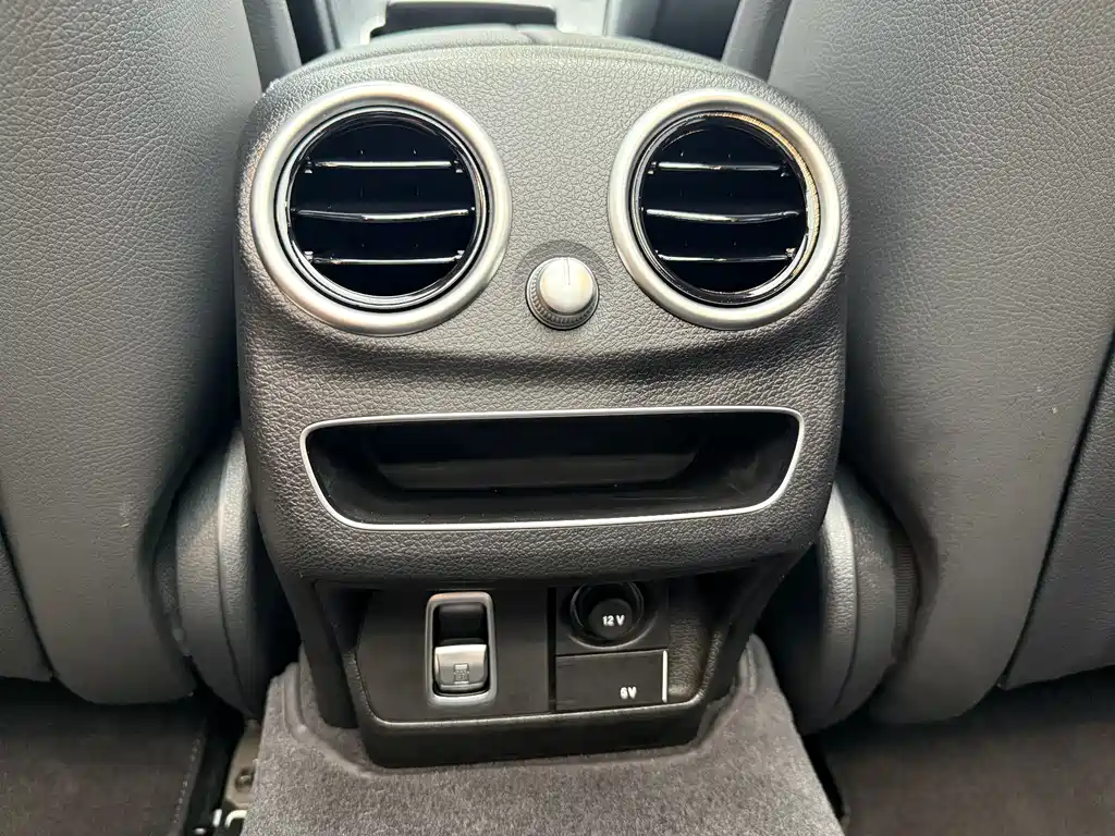 Mercedes-Benz C-Class 2021 — фото 16