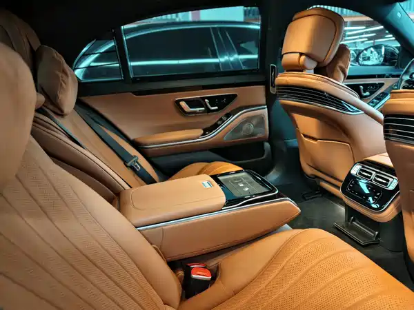 Mercedes-Benz S-Class 2023