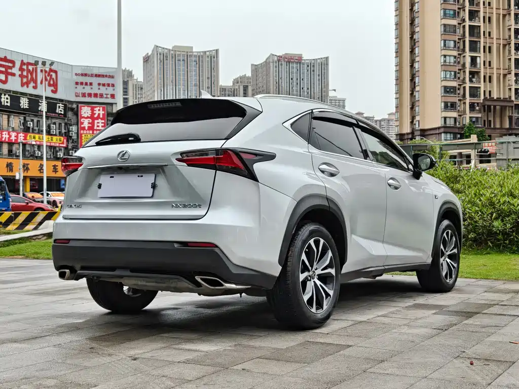 Lexus NX 2015 — фото 5