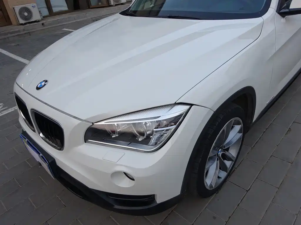 BMW X1 2014 — фото 4