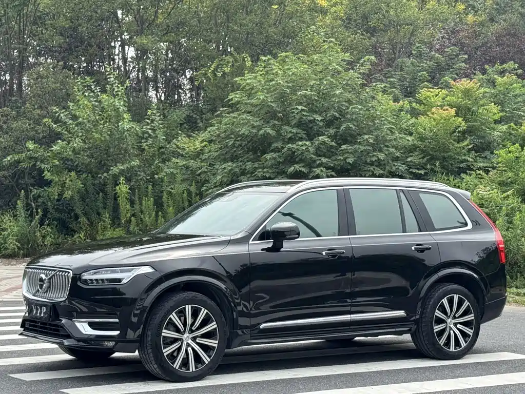Volvo XC90 2021 — фото 2