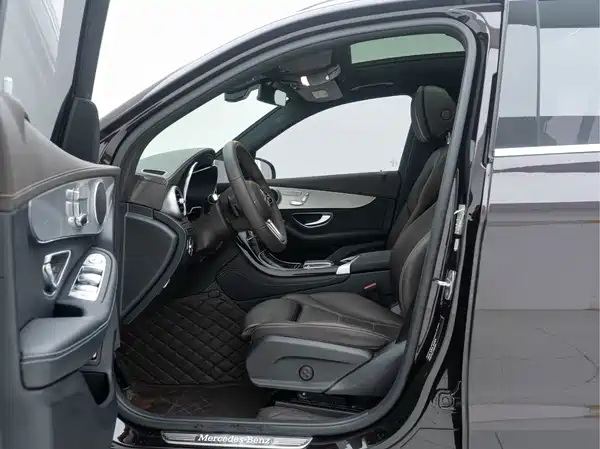 Mercedes-Benz GLC 2021