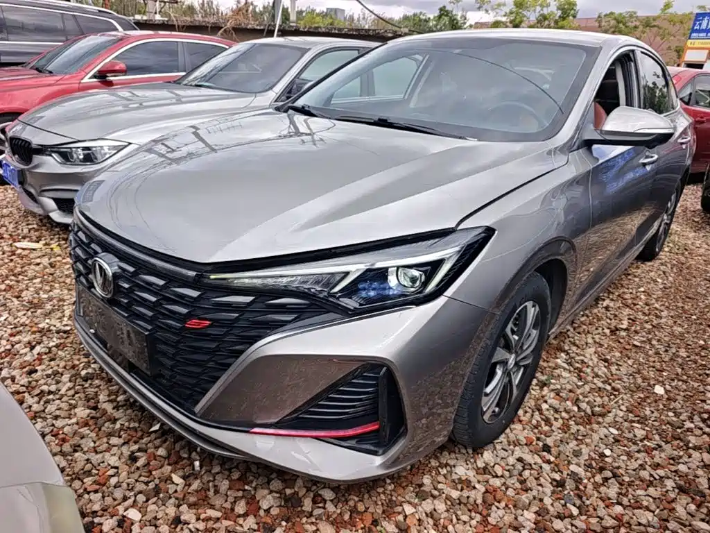 Changan Eado 2022 — фото 2