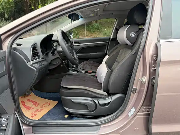 Hyundai Celesta 2017