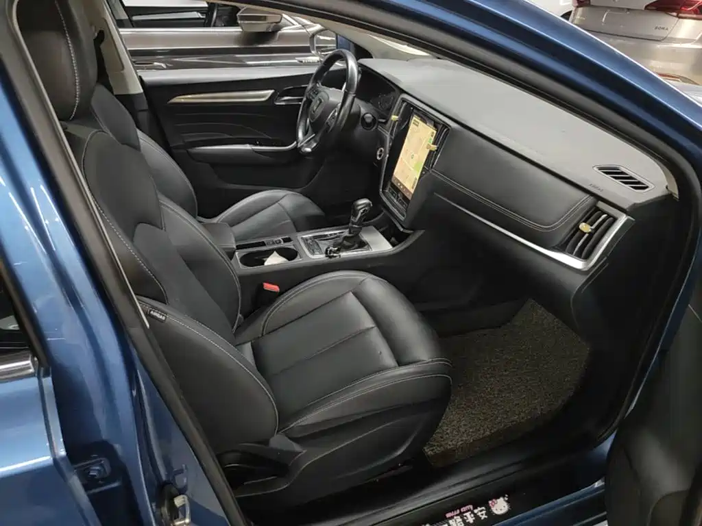 Roewe i6 Classic 2018 — фото 25