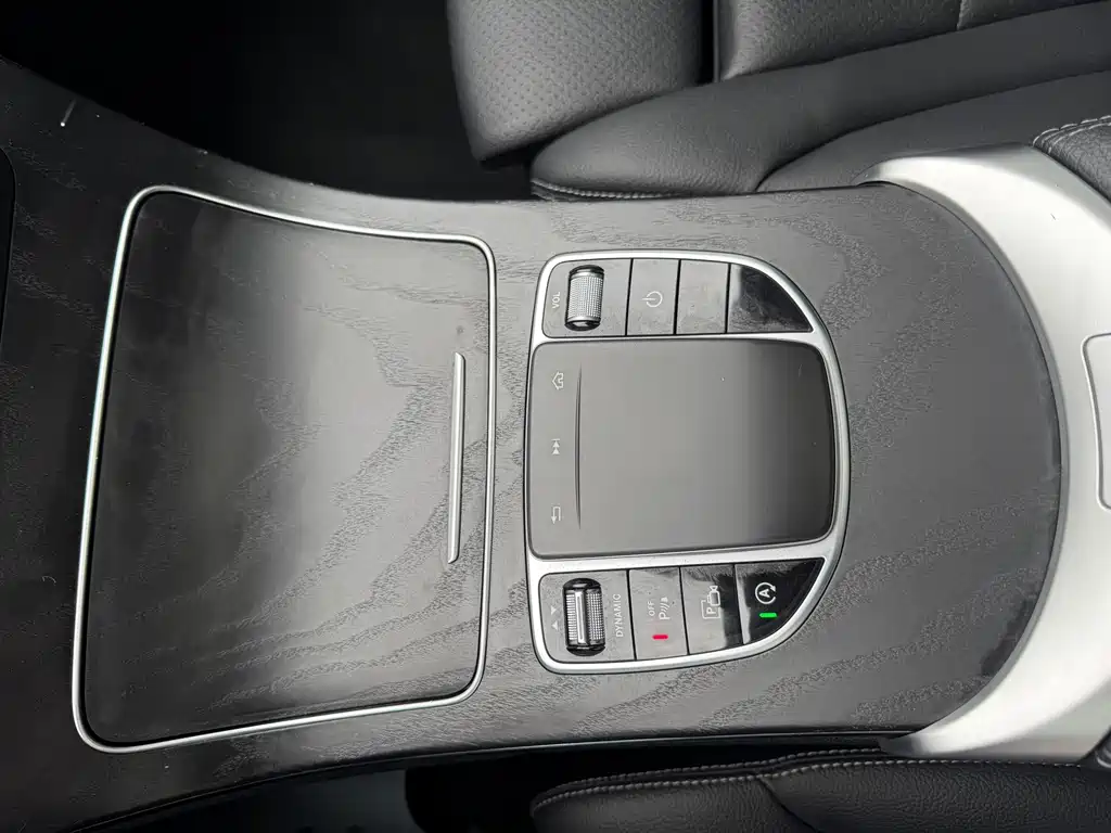 Mercedes-Benz C-Class 2020 — фото 18